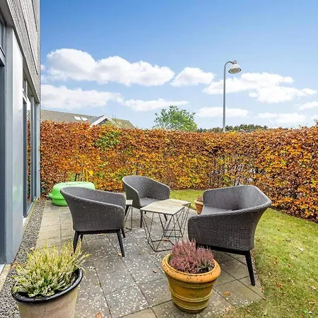 Villa Stort Arkitekt Tegnet Hus Ringsted